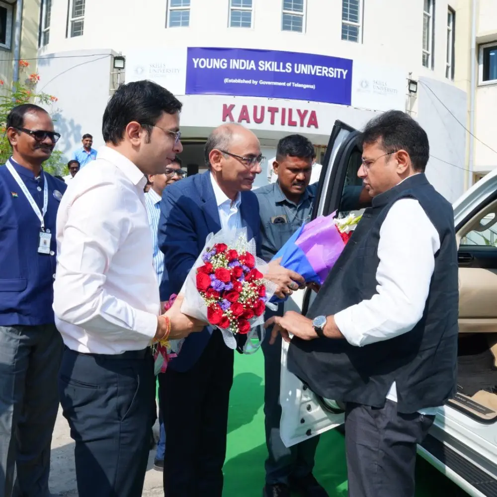 Minister’s Visit to AMTZ, Vizag image 3