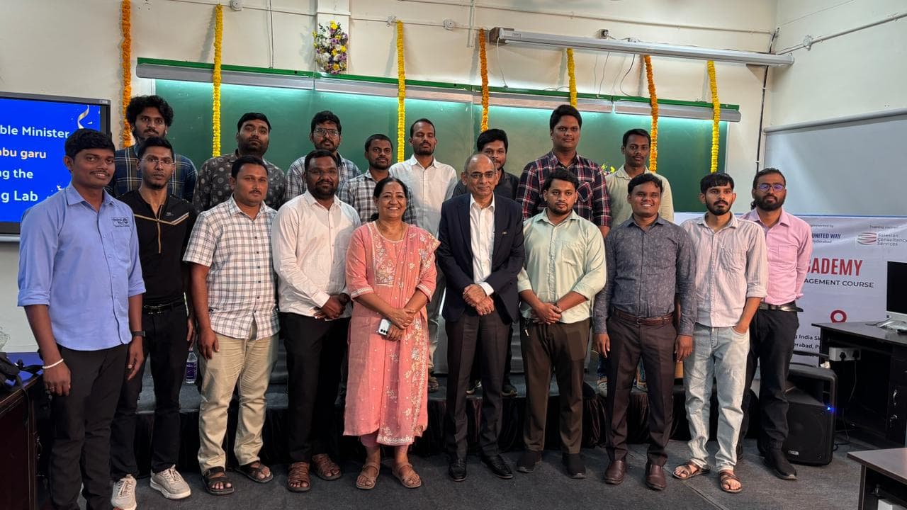 11 out of 14 students of the Data Center Management course at YISU were absorbed by Microsoft at a package of Rs. 7 lakhs per annum.